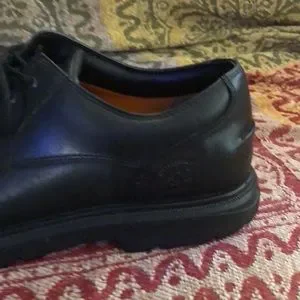 Timberland Waterproof Round Toe Shoes Black Size: 10.5. Very good used condition Timberland All Black 6 main image 3